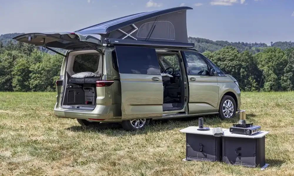 volkswagen hotuie svitovu premieru odrazu dvokh kemperiv 1 2416 1