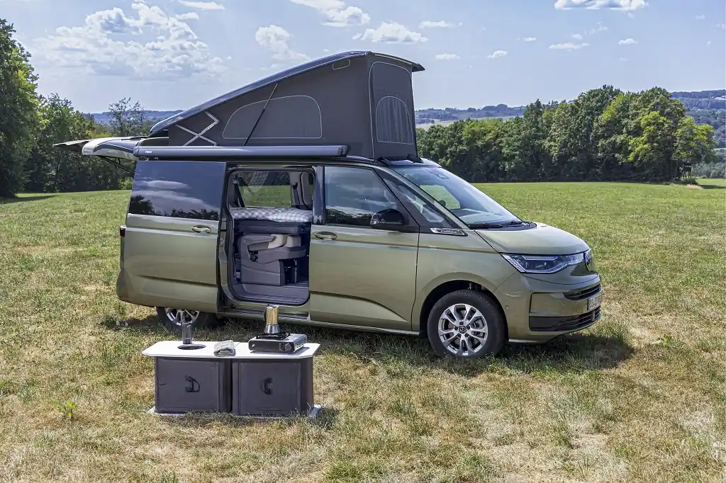 volkswagen hotuie svitovu premieru odrazu dvokh kemperiv 3 2416 7